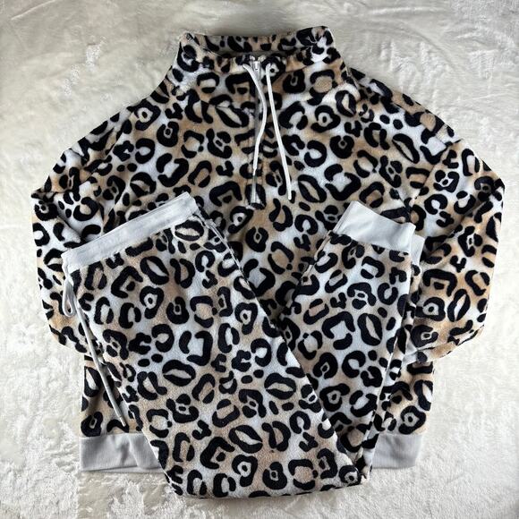 Secret Treasures Lounge / Pajama Set Women's 2X Fleece Jaguar Leopard Print - Picture 1 of 13